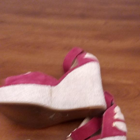 Isadora Sandals  wedge - Picture 2 of 11